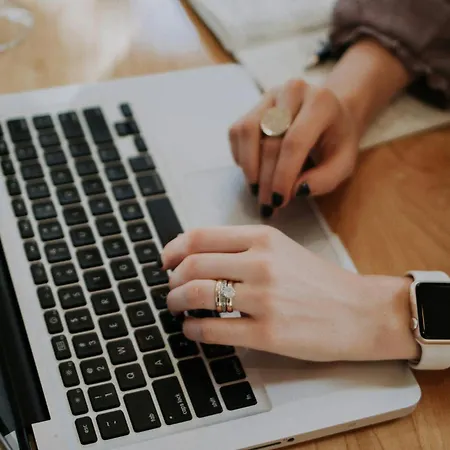 - The Niu, Air Frankfurt Messe By Ihg 3* Франкфурт-на-Майне