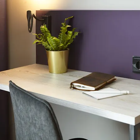 - The Niu, Air Frankfurt Messe By Ihg Отель Франкфурт-на-Майне