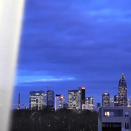 - The Niu, Air Frankfurt Messe By Ihg